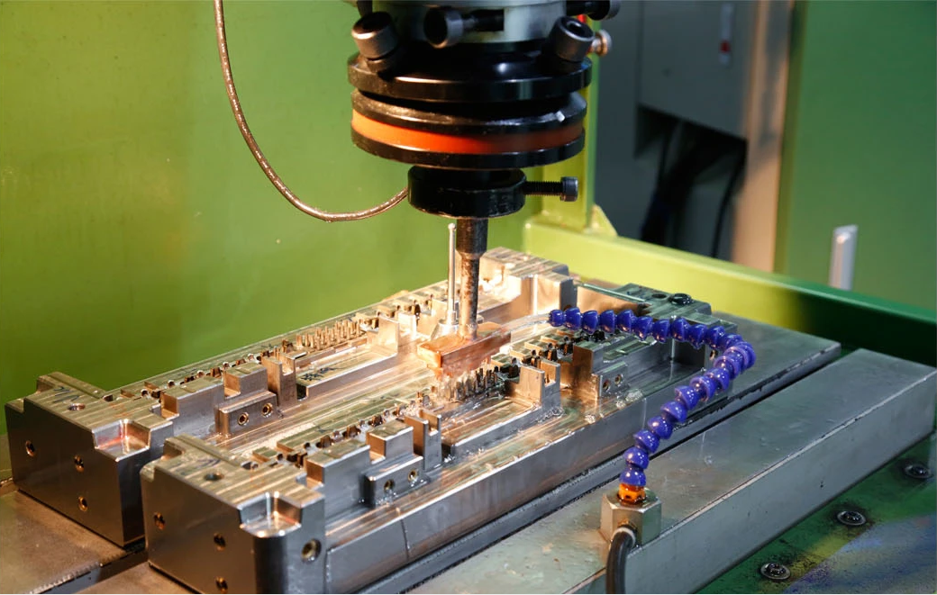 Fully digital closed-loop manufacturing system